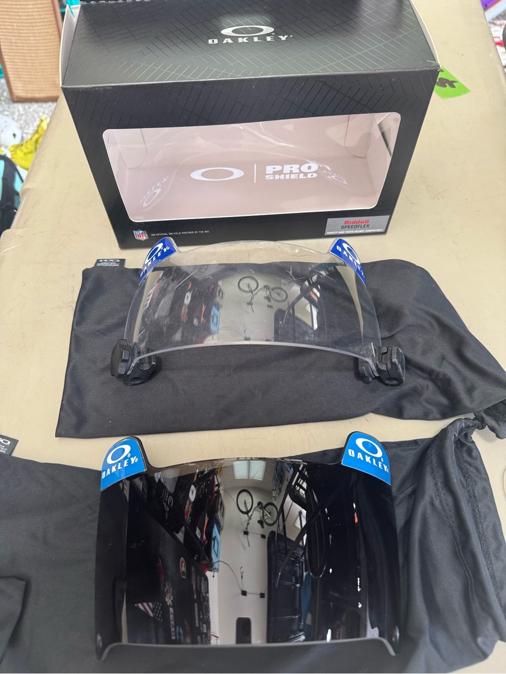 Oakley Football Pro  Shield - clear & tinted